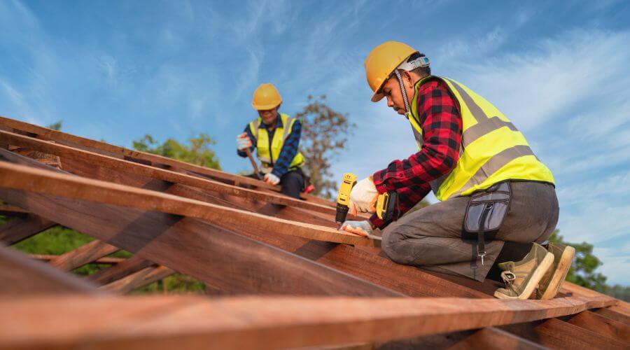 Professional Flat Roofing Installation services in Dover, TN
